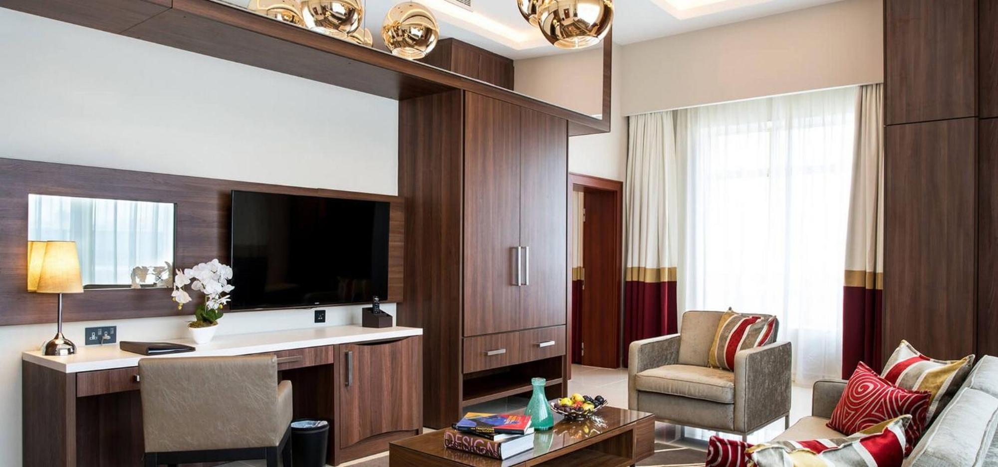 Room In Lodge - The Envoy Hotel And Suites アブジャ エクステリア 写真